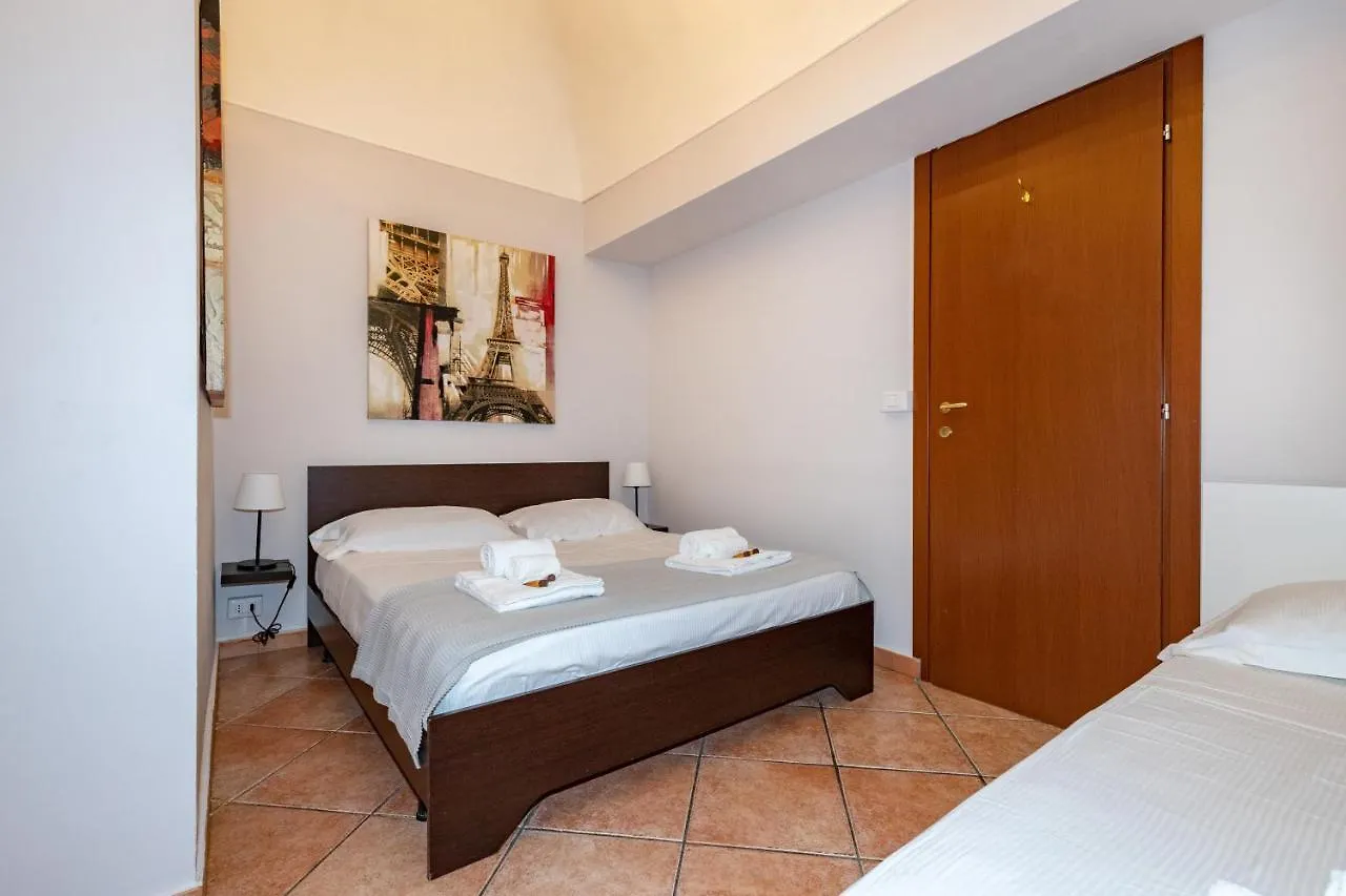 Stesicoro Exclusive Rooms 3*, Catania